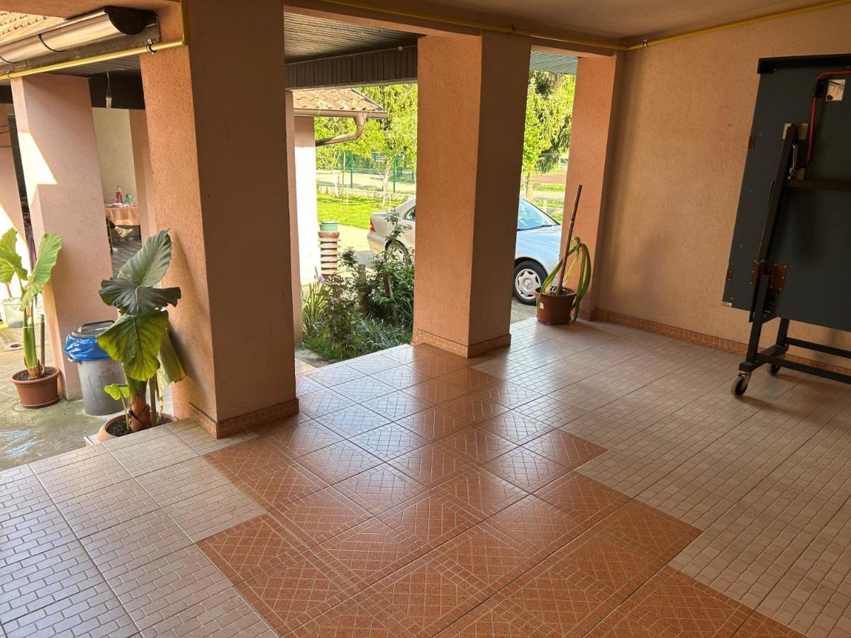 Milica Apartmani Vrdnik Extérieur photo